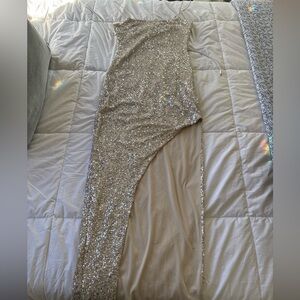 Elegant Sequin Evening Gown